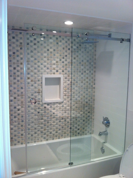 Serenity Custom Sliding Tub Enclosure | ArtistCraft.com